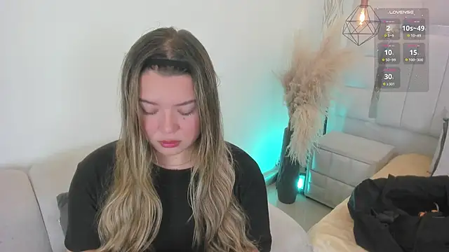 1m dalhia online show from 8, 4, 2026