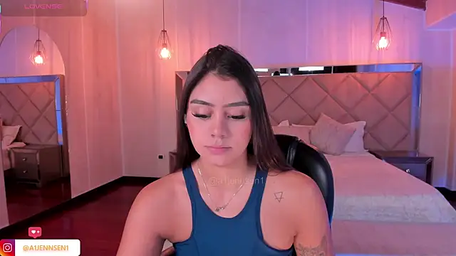 AllyJensen online show from 26, 9, 2025