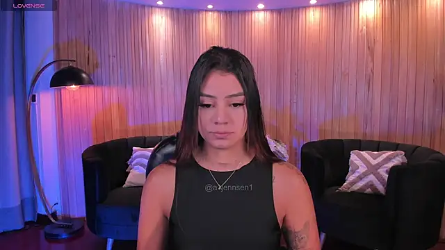 AllyJensen online show from 15, 11, 2025