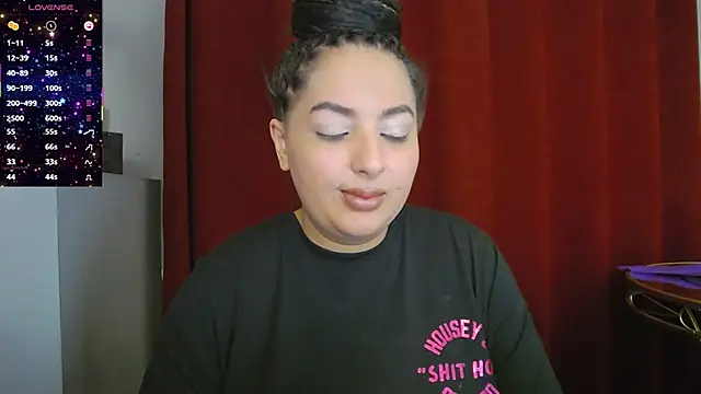 BustyAllyy online show from 25, 10, 2025