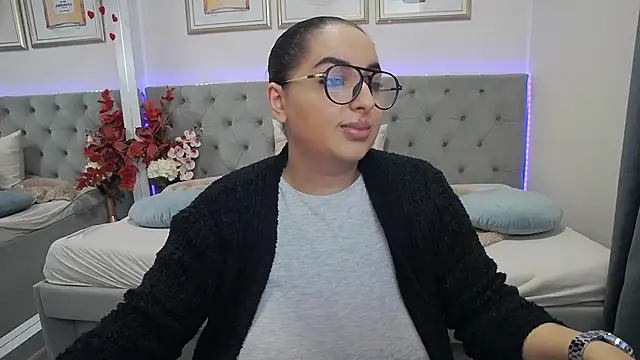 BustyAllyy online show from 2, 4, 2026