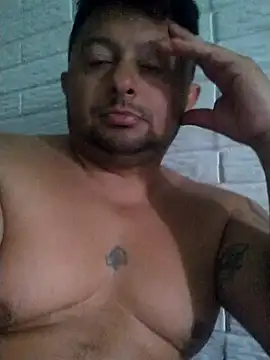 Chatlitos4879 online show from 31, 3, 2026