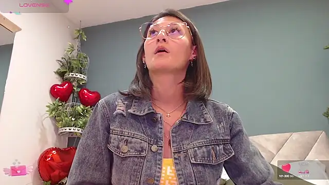 SharisWillian online show from 22, 2, 2025