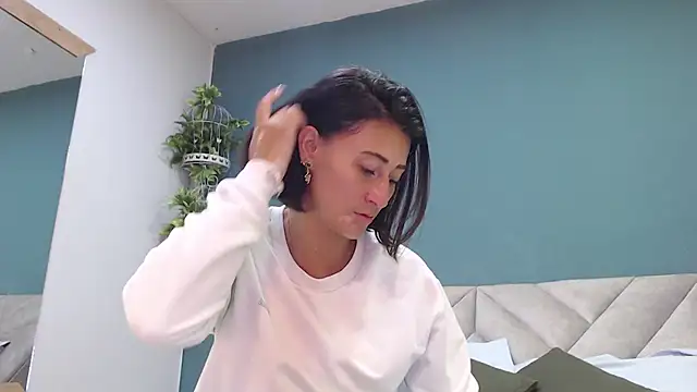 SharisWillian online show from 1, 10, 2025