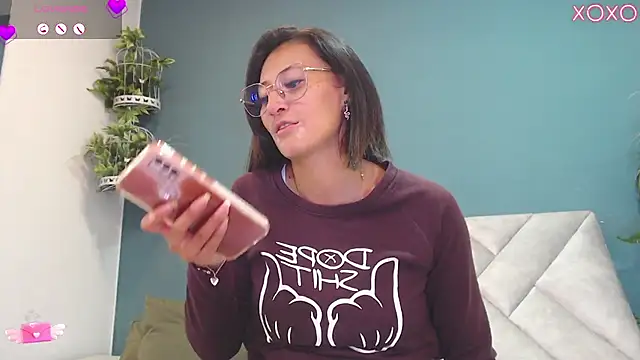 SharisWillian online show from 30, 10, 2025