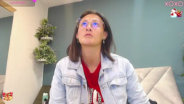 SharisWillian online show from 28, 11, 2025