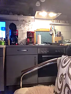 Schnubby1 online show from 18, 3, 2025