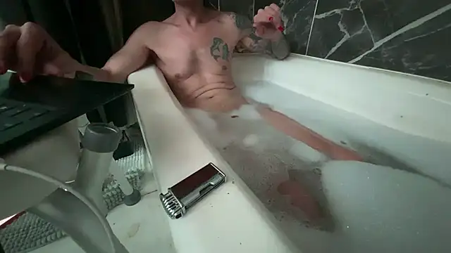 sissysylvia online show from 11, 2, 2025