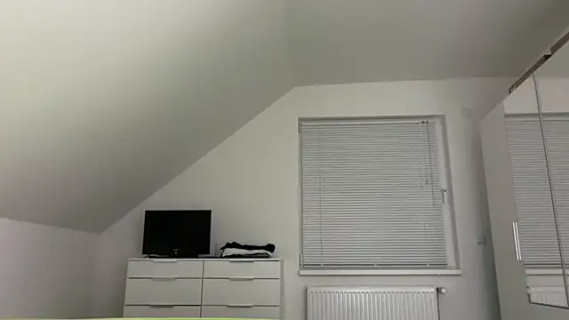 zxzx cam1 online show from 28, 2, 2026