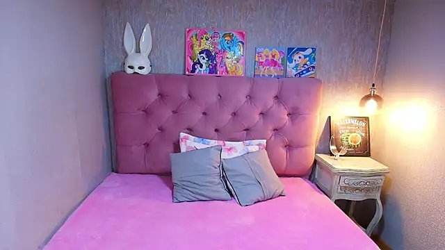 charlottemoonxz online show from 29, 6, 2026