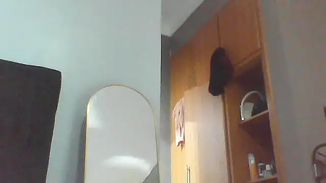 julietunderwoood online show from 18, 3, 2026