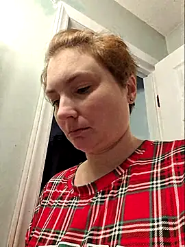 MilfyMrsRobinson online show from 27, 2, 2026