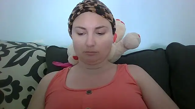 Snapshot of MilfyMrsRobinson chatting on 5, 6, 2026 MilfyMrsRobinson online show from 5, 6, 2026