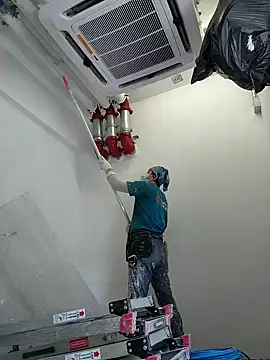 Snapshot of 2tomka52052sex chatting on 6, 1, 2025 2tomka52052sex online show from 6, 1, 2025