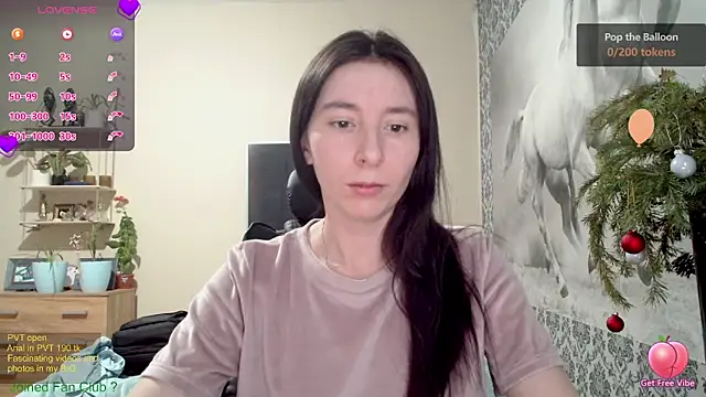 Wowpornoo online show from 25, 12, 2024