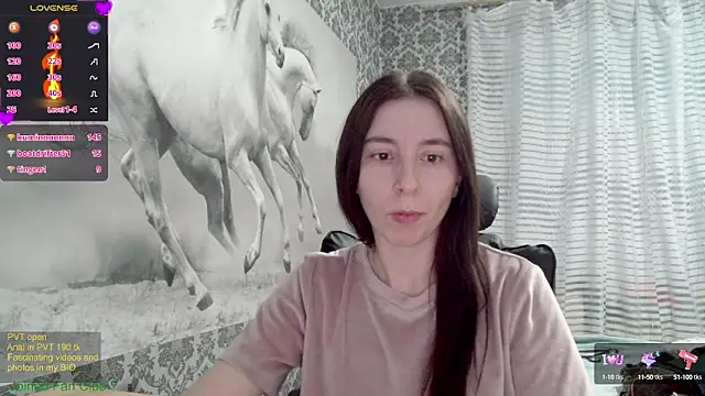 Wowpornoo online show from 17, 2, 2025