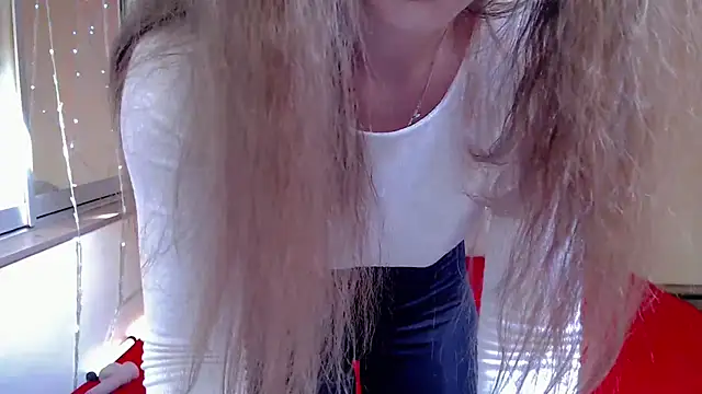 LizaSenri online show from 5, 4, 2026