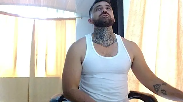 aronmiller404 online show from 5, 3, 2026