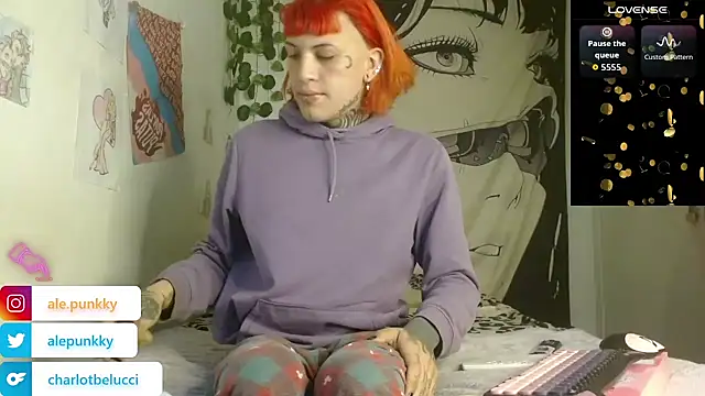 Snapshot of charlotbelucci_ chatting on 4, 7, 2026 charlotbelucci online show from 4, 7, 2026
