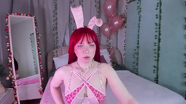 Love is Lola online show from 14, 2, 2025