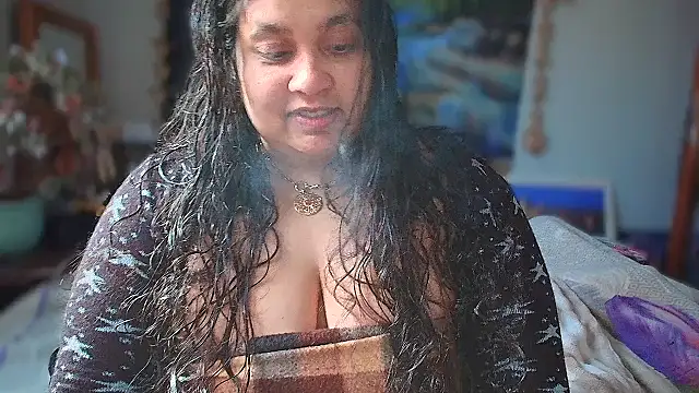 Snapshot of MelanieFawker chatting on 5, 2, 2025 MelanieFawker online show from 5, 2, 2025