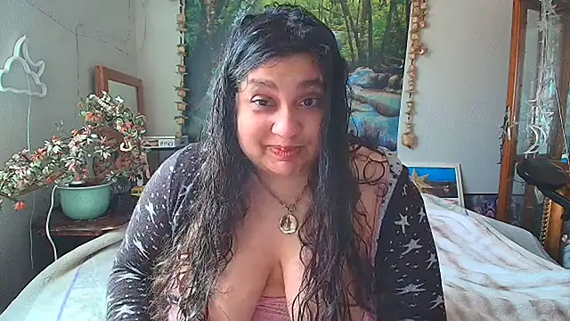 Snapshot of MelanieFawker chatting on 18, 2, 2025 MelanieFawker online show from 18, 2, 2025