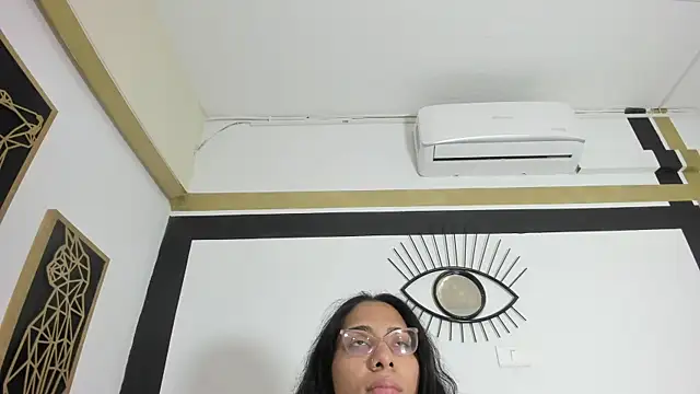 EmilyGomezLS online show from 13, 10, 2025