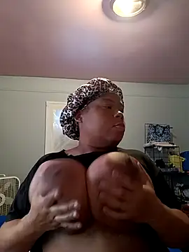 Snapshot of pinkpassionpleaser chatting on 21, 12, 2024 pinkpassionpleaser online show from 21, 12, 2024