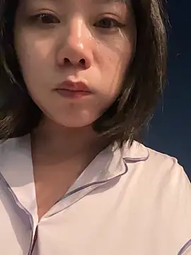 Eliza-E online show from 10, 5, 2026