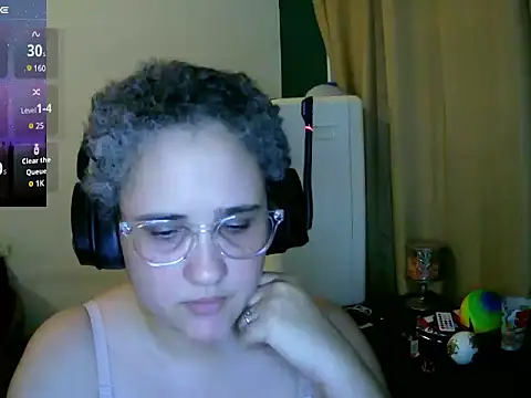 Snapshot of lolalicious_758 chatting on 14, 9, 2025 lolalicious 758 online show from 14, 9, 2025