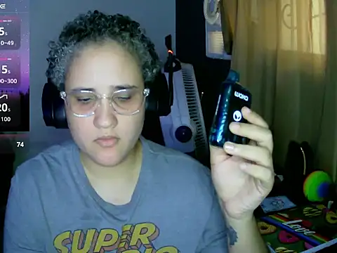 Snapshot of lolalicious_758 chatting on 26, 9, 2025 lolalicious 758 online show from 26, 9, 2025