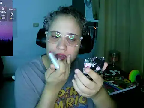 Snapshot of lolalicious_758 chatting on 7, 10, 2025 lolalicious 758 online show from 7, 10, 2025