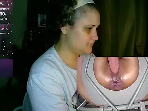 Snapshot of lolalicious_758 chatting on 22, 5, 2026 lolalicious 758 online show from 22, 5, 2026