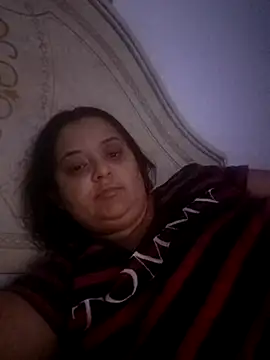 Snapshot of sarahhh1987 chatting on 25, 12, 2024 sarahhh1987 online show from 25, 12, 2024