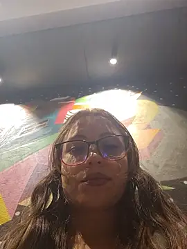 mmmVirginia online show from 28, 10, 2025