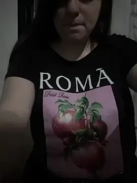 Snapshot of in_bloomxxxx chatting on 13, 10, 2025 in bloomxxxx online show from 13, 10, 2025