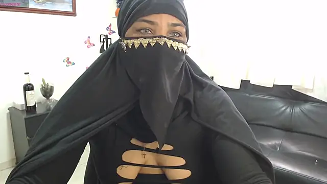 Snapshot of Aaliyah_brown chatting on 9, 12, 2024 Aaliyah brown online show from 9, 12, 2024