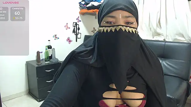 Snapshot of Aaliyah_brown chatting on 25, 1, 2025 Aaliyah brown online show from 25, 1, 2025