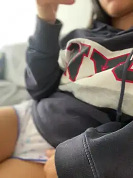 Salome golvert online show from 19, 12, 2024