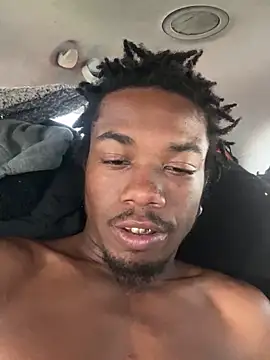 SlimeCrownzOut5 online show from 17, 12, 2024