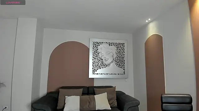 Snapshot of AnaisNin chatting on 26, 3, 2026 AnaisNin online show from 26, 3, 2026