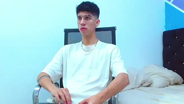 jhony-sex online show from 12, 3, 2025