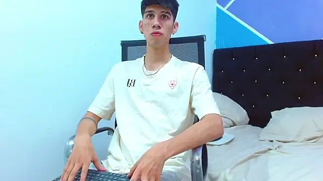 jhony-sex online show from 21, 3, 2025