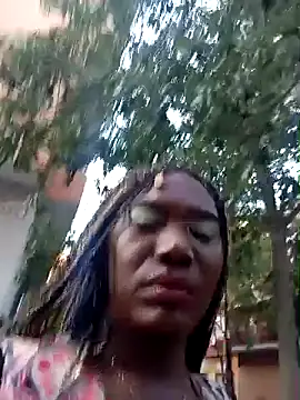 blackhotpartyts online show from 17, 10, 2025