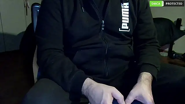 Snapshot of MultiOrgasmicLover chatting on 6, 12, 2024 MultiOrgasmicLover online show from 6, 12, 2024