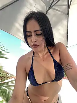 Alexandra duque online show from 2, 1, 2025
