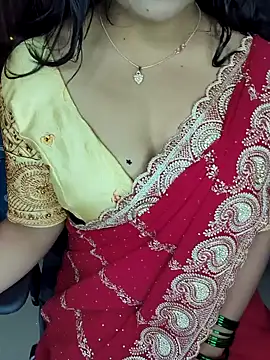 Snapshot of Tanvi-patil chatting on 7, 1, 2025 Tanvi-patil online show from 7, 1, 2025