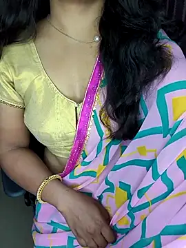 Snapshot of Tanvi-patil chatting on 25, 2, 2025 Tanvi-patil online show from 25, 2, 2025