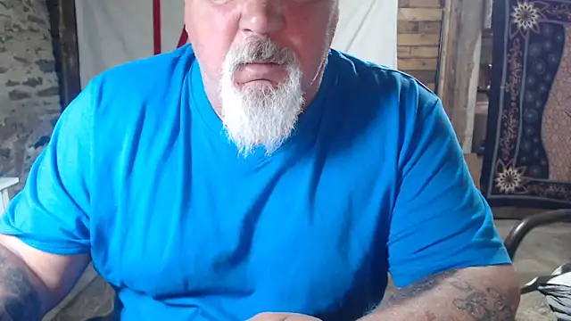 Snapshot of Newfiesausage1972 chatting on 20, 6, 2026 Newfiesausage1972 online show from 20, 6, 2026