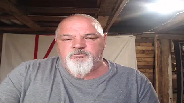 Snapshot of Newfiesausage1972 chatting on 26, 6, 2026 Newfiesausage1972 online show from 26, 6, 2026